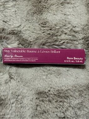 Rare Beauty Stay Vulnerable Lip Balm - Nearly Mauve